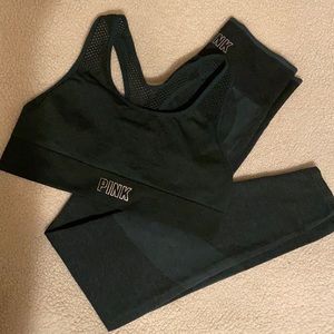 VS PINK SET Deep green in color